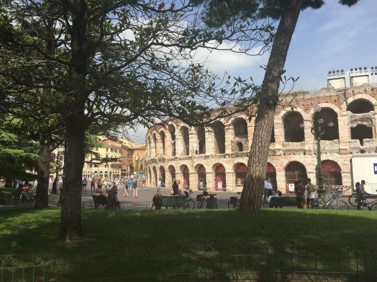 Appartamento "Domus Coeli" Verona Exterior photo